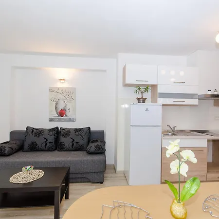 Amfora * רוביני