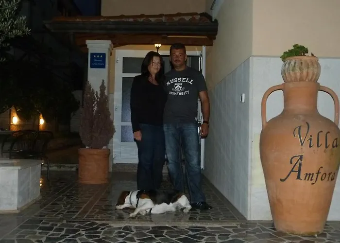 Amfora 아파트 로비니